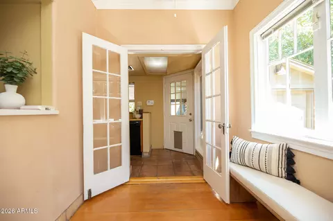 Entry Way - 1636 E Pinchot Ave, Phoenix, AZ 85016 photo 9 of 9