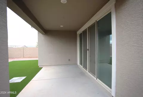 Exterior - 9225 W Willow Bend Ln, Phoenix, AZ 85037 photo 5 of 9