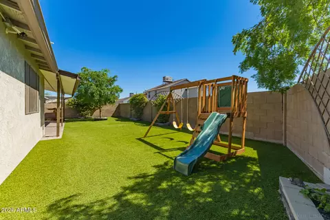 Exterior - 637 W Wagner Ct, Gilbert, AZ 85233 photo 6 of 10