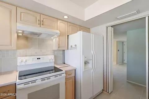 Kitchen - 2410 E Cairo Dr, Tempe, AZ 85282 photo 2 of 2