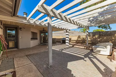 Exterior - 413 Ellis Dr, Tempe, AZ 85282 photo 3 of 9
