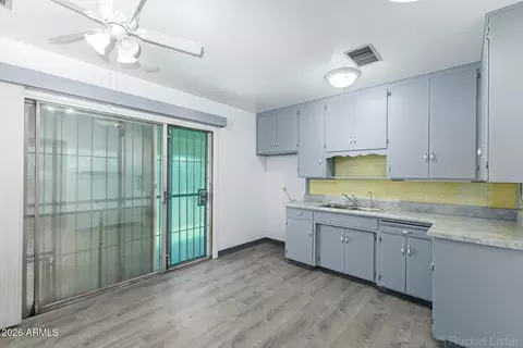Kitchen - 4323 E Hubbell St, Phoenix, AZ 85008 photo 2 of 2