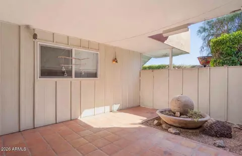 Exterior - 1030 E Bethany Home Rd #6, Phoenix, AZ 85014 photo 4 of 4