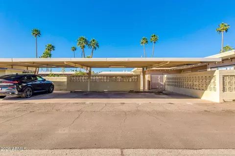 Exterior - 3715 E Glenrosa Ave, Phoenix, AZ 85018 photo 8 of 8