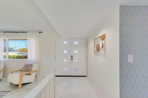 Entry Way - 3715 E Glenrosa Ave, Phoenix, AZ 85018 photo 1 of 1