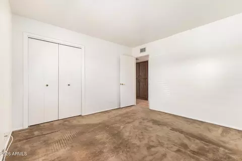 Bedroom - 2902 E Claire Dr, Phoenix, AZ 85032 photo 3 of 4