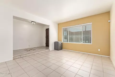 Living - 2902 E Claire Dr, Phoenix, AZ 85032 photo 2 of 5