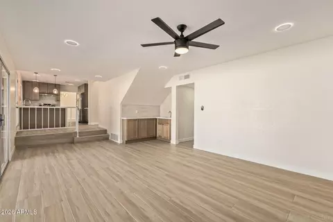 Living - 3130 W Sandra Ter, Phoenix, AZ 85053 photo 5 of 7