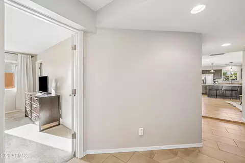 Entry Way - 2327 E Weldon Ave, Phoenix, AZ 85016 photo 1 of 6