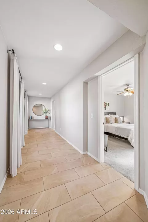 Entry Way - 2327 E Weldon Ave, Phoenix, AZ 85016 photo 3 of 6