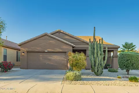 1064 W Desert Glen Dr, San Tan Valley, AZ 85143