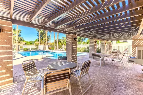 Exterior - 842 E Stacey Ln, Tempe, AZ 85284 photo 12 of 14