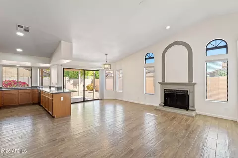 Living - 842 E Stacey Ln, Tempe, AZ 85284 photo 10 of 16
