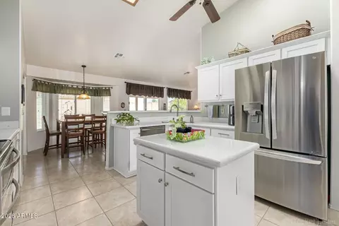 Kitchen - 4116 E Tonto St, Phoenix, AZ 85044 photo 2 of 2