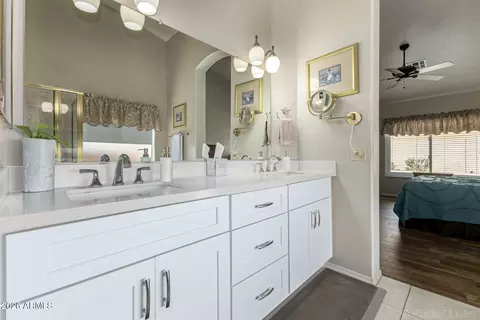 Bath - 4116 E Tonto St, Phoenix, AZ 85044 photo 2 of 3