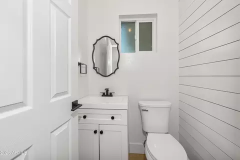 Bath - 853 E Fairfield St, Mesa, AZ 85203 photo 5 of 5