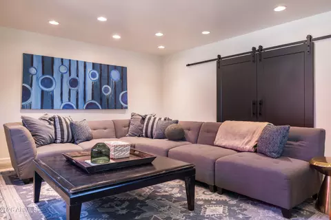 Living - 538 W Holly St, Phoenix, AZ 85003 photo 6 of 7