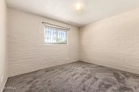 Bedroom - 4344 E Shea Blvd, Phoenix, AZ 85028 photo 4 of 5