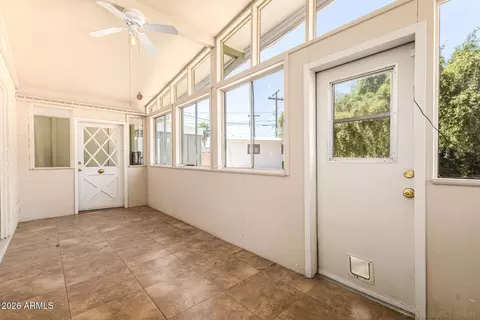 Exterior - 4344 E Shea Blvd, Phoenix, AZ 85028 photo 5 of 14