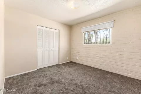 Bedroom - 4344 E Shea Blvd, Phoenix, AZ 85028 photo 2 of 5