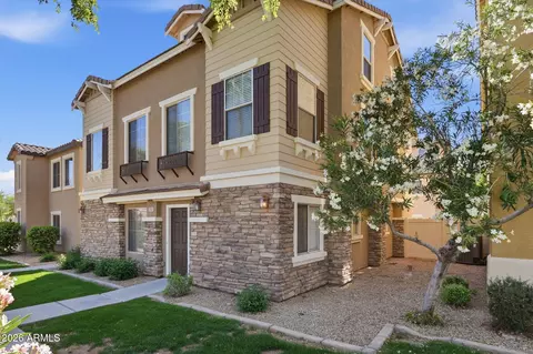 960 W Aspen Way, Gilbert, AZ 85233