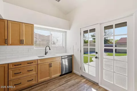 Kitchen - 1947 E Velvet Dr, Tempe, AZ 85284 photo 2 of 2
