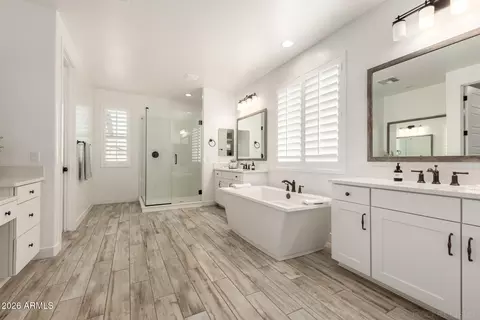 Bath - 2285 E Athena Ave, Gilbert, AZ 85297 photo 2 of 7