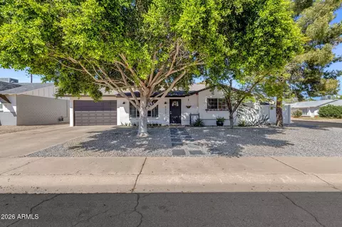 8614 E Sheridan St, Scottsdale, AZ 85257