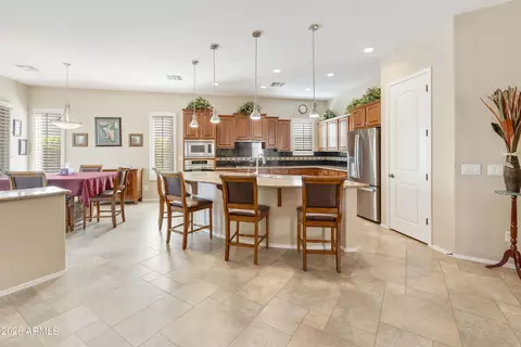 Kitchen - 4430 E Carob Dr, Gilbert, AZ 85298 photo 2 of 7