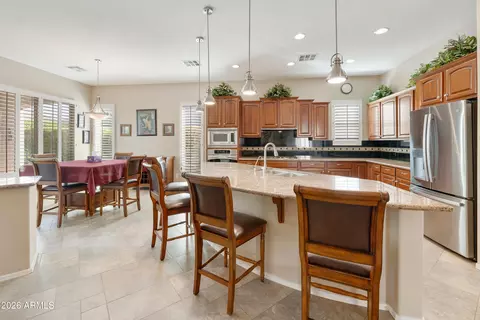 Kitchen - 4430 E Carob Dr, Gilbert, AZ 85298 photo 3 of 7