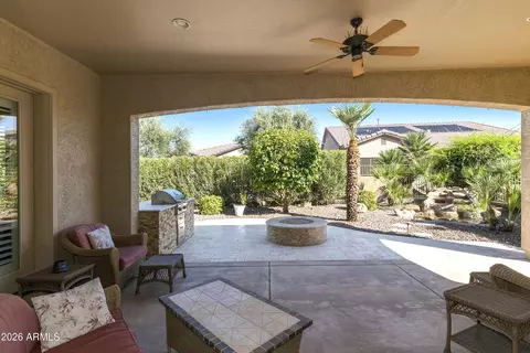 Exterior - 4430 E Carob Dr, Gilbert, AZ 85298 photo 4 of 10