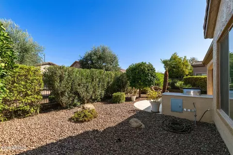 Exterior - 4430 E Carob Dr, Gilbert, AZ 85298 photo 8 of 10