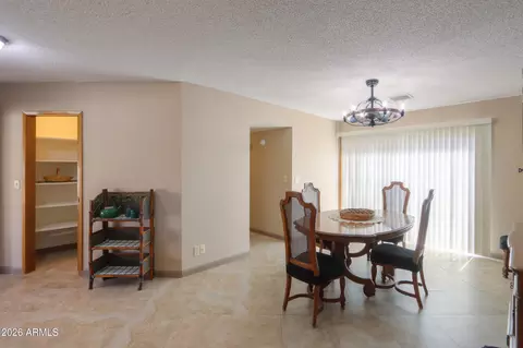 Dining - 4785 E Kiva St, Phoenix, AZ 85044 photo 1 of 3