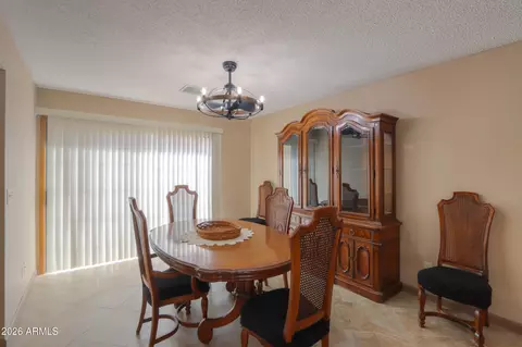 Dining - 4785 E Kiva St, Phoenix, AZ 85044 photo 2 of 3