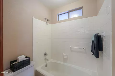 Bath - 4785 E Kiva St, Phoenix, AZ 85044 photo 4 of 4