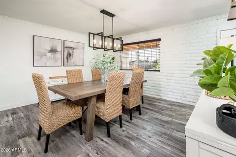 Dining - 4138 E Villa Maria Dr, Phoenix, AZ 85032 photo 3 of 4