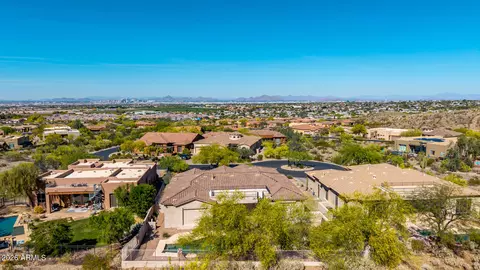 View/Area - 10312 S 16th Dr, Phoenix, AZ 85041 photo 10 of 10