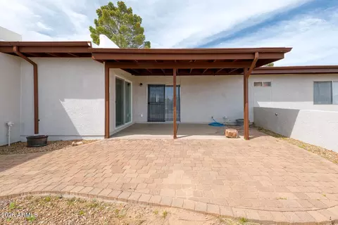 Exterior - 8049 S High Rd, Hereford, AZ 85615 photo 4 of 7