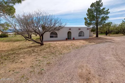 Exterior - 8049 S High Rd, Hereford, AZ 85615 photo 1 of 7