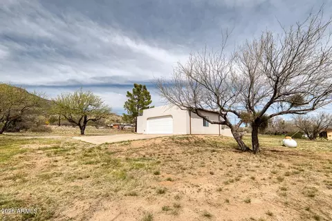 Exterior - 8049 S High Rd, Hereford, AZ 85615 photo 7 of 7