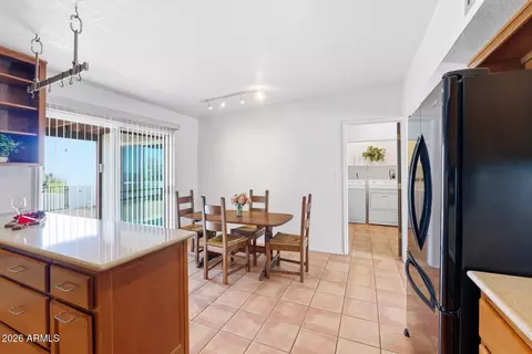 Dining - 8049 S High Rd, Hereford, AZ 85615 photo 2 of 2