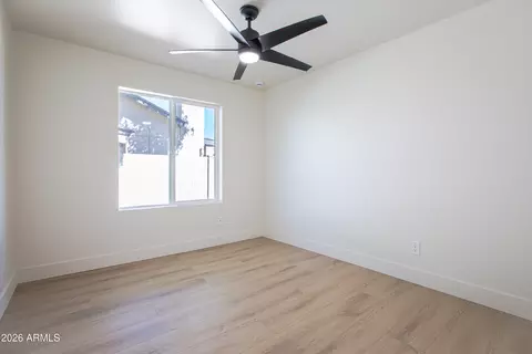 Bedroom - 4635 E Kings Ave, Phoenix, AZ 85032 photo 4 of 7
