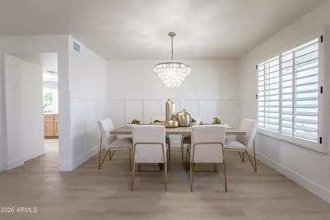 Dining - 4635 E Kings Ave, Phoenix, AZ 85032 photo 2 of 2