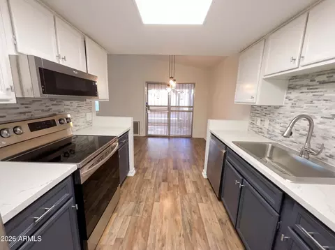 Kitchen - 406 E Behrend Dr, Phoenix, AZ 85024 photo 1 of 3
