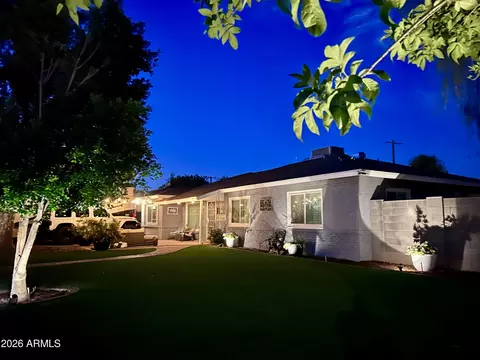 Exterior - 5627 N 12th Ave, Phoenix, AZ 85013 photo 3 of 14