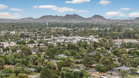 View/Area - 5627 N 12th Ave, Phoenix, AZ 85013 photo 3 of 3