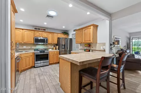 Kitchen - 5627 N 12th Ave, Phoenix, AZ 85013 photo 1 of 2