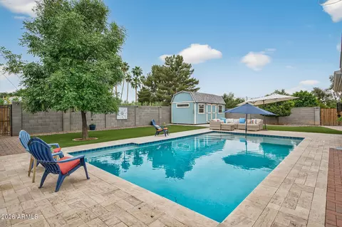 Exterior - 5627 N 12th Ave, Phoenix, AZ 85013 photo 9 of 14