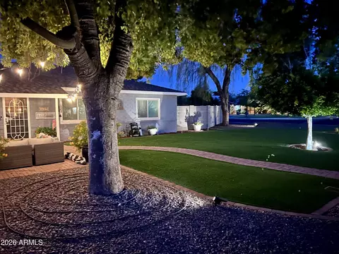 Exterior - 5627 N 12th Ave, Phoenix, AZ 85013 photo 2 of 14