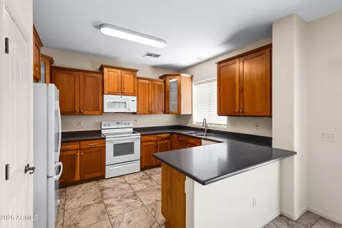 Kitchen - 3029 E Franklin Ave, Gilbert, AZ 85295 photo 1 of 4